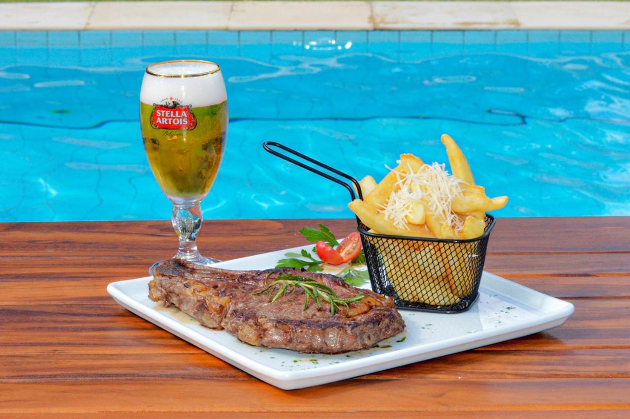 Le Reve Pousada E Restaurante Гуарамиранга Екстериор снимка